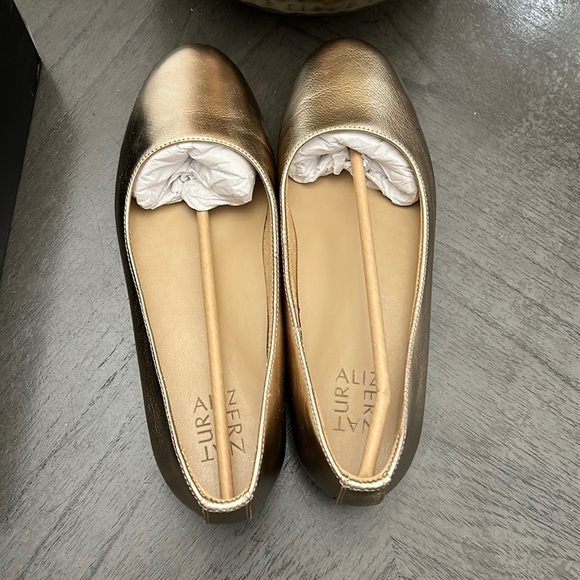 NATURALIZER Maxwell Flats (NARROW) - Picture 9 of 14